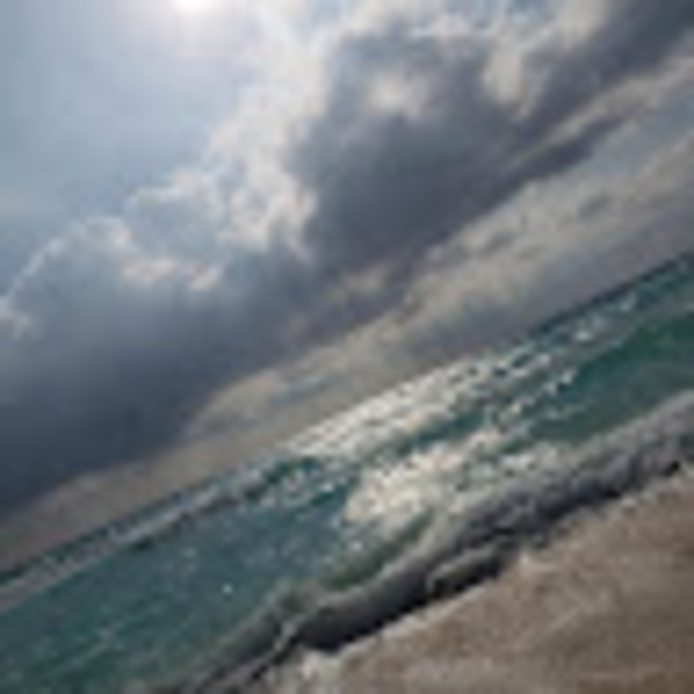 Meet your Posher, Chanel